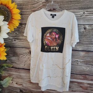 "Bare Fax " Woman's shirt sleeve Queen tee shirt Size: XL NWOT